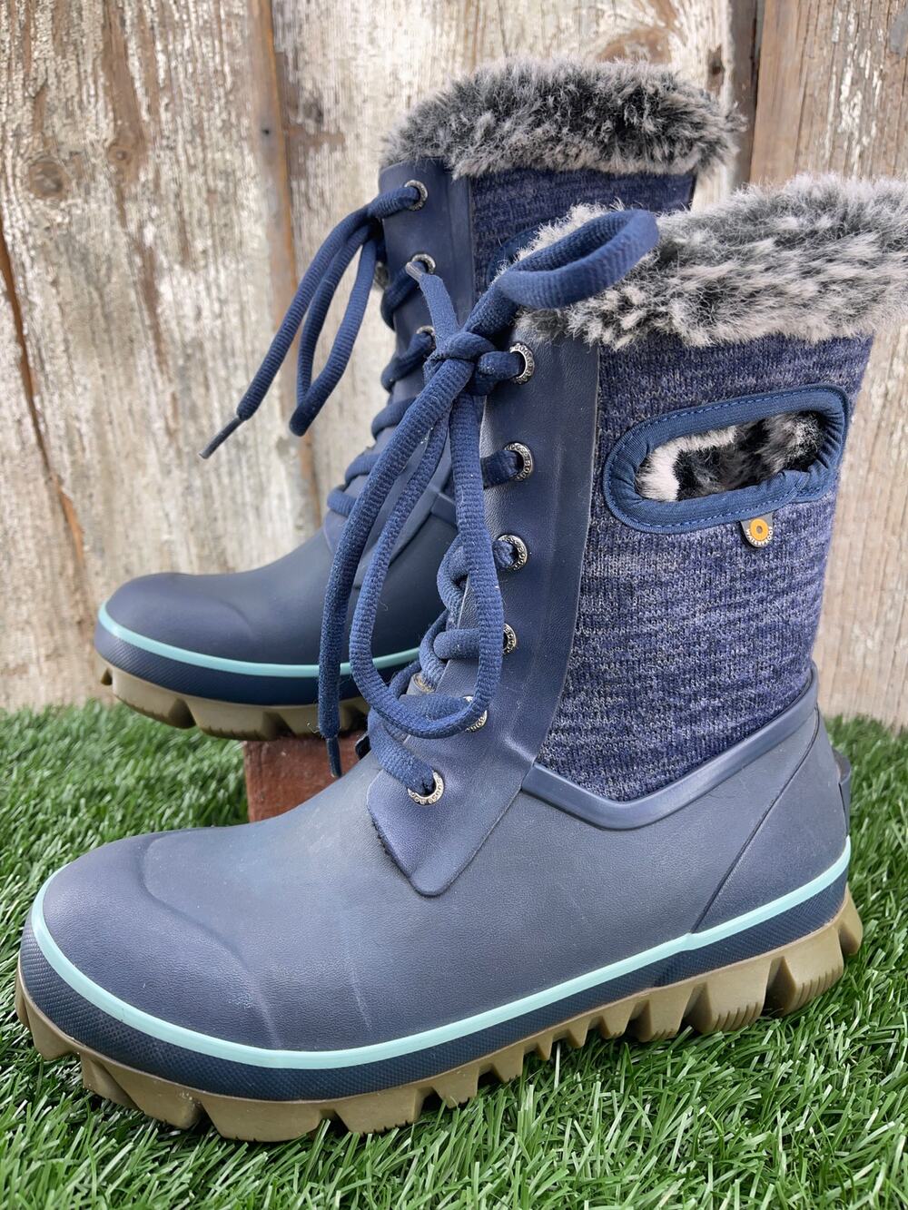 Bogs Women's Arcata Knit Snot Boots Women's 6